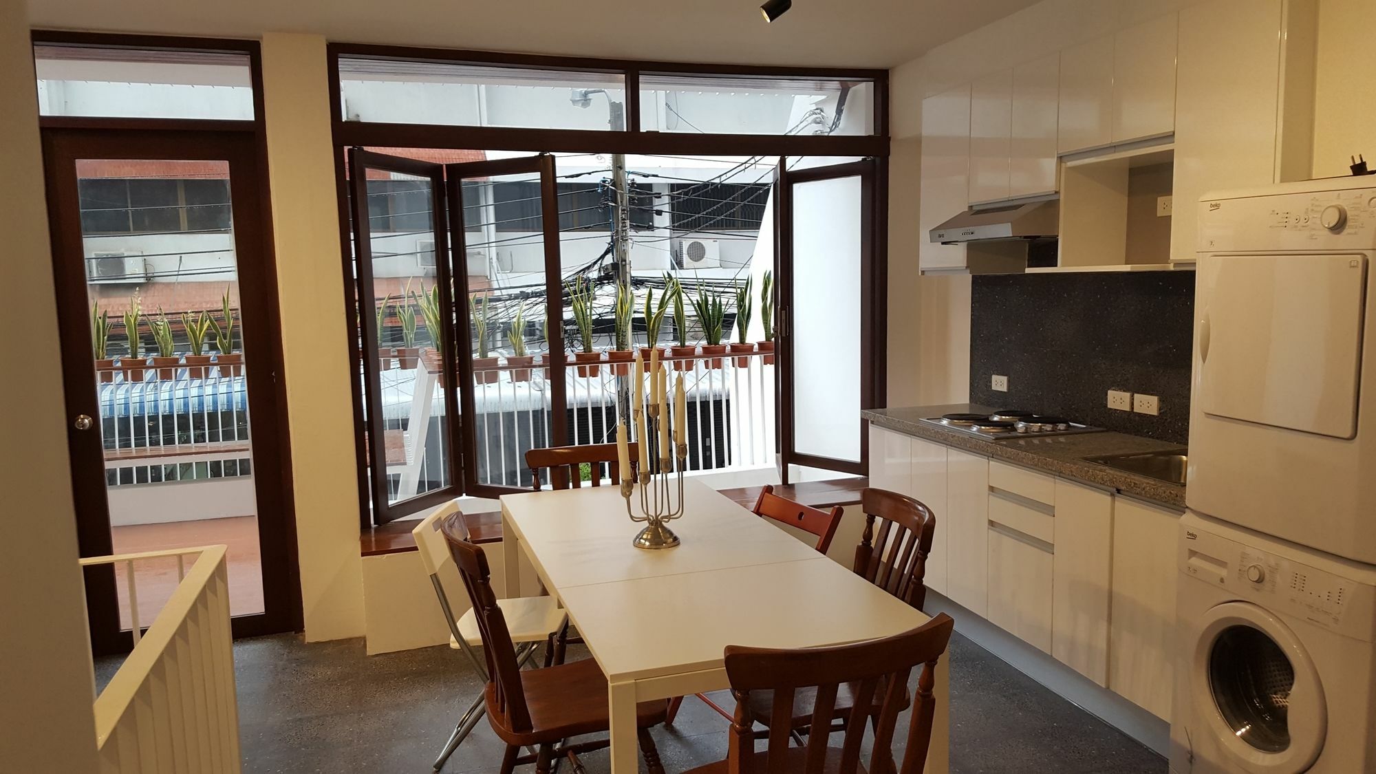 בנגקוק Haus Sathorn 21 Bed And Breakfast מראה חיצוני תמונה